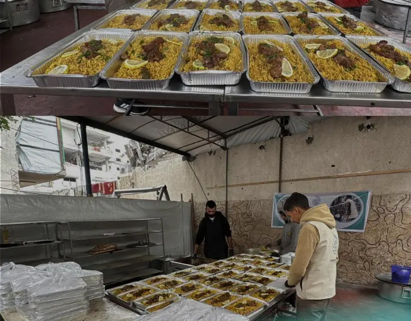 Jusoor Al-Khair food distribution in Gaza